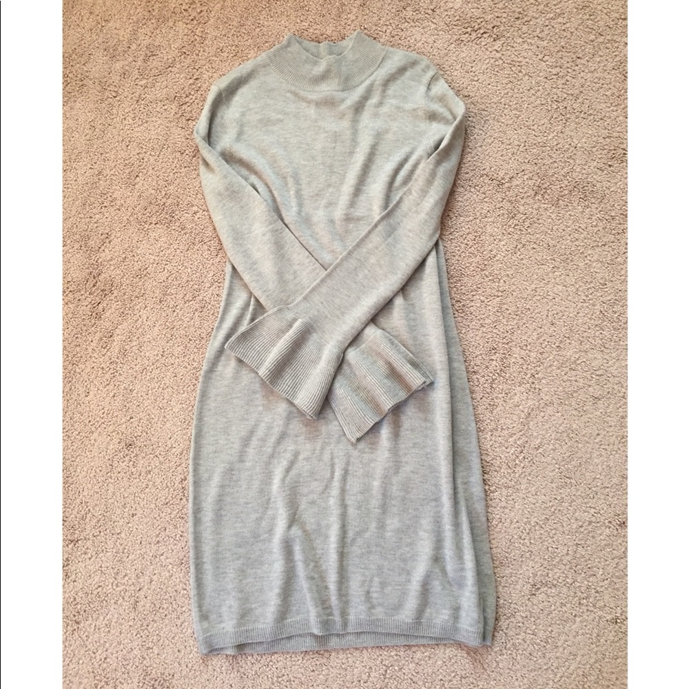 Philosophy Long Sleeve Knit Mock Neck Sweater Dress in Light Gray